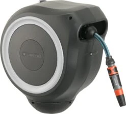 GARDENA - Wandslangenbox RollUp S - Slanghouder - 15 Meter - Ø 11 Mm 23 GARDENA - Wandslangenbox RollUp S - Slanghouder - 15 Meter - Ø 11 Mm -Camping Series Winkel 1200x1090 2