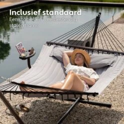 Vita5 Hangmat Met Standaard En Spreidstok – 2 Persoons – Incl. Bekerhouder - Afneembaar Kussen – Uv-bestendig – Lichtgrijs 17 Vita5 Hangmat Met Standaard En Spreidstok – 2 Persoons – Incl. Bekerhouder - Afneembaar Kussen – Uv-bestendig – Lichtgrijs -Camping Series Winkel 1200x1200 435