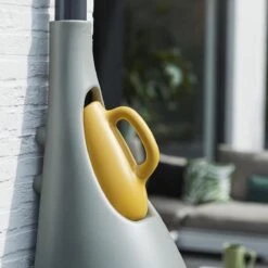 Elho Pure Raindrop 70L - Geel/Oker -Camping Series Winkel 1200x1200 750