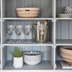 Riviera Maison Plantenbak Rond, Bloempot Met Ribbel - RM Let It Grow Planter - Wit - Porselein - Maat S -Camping Series Winkel 1200x1200 860