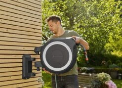 GARDENA Wandslangenbox Rollup XL - 35 Meter - Ø 13 Mm -Camping Series Winkel 1200x867