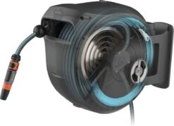 GARDENA - Wandslangenbox Slanghouder - RollUp M/L - 25 Meter - Ø 13 Mm 18 GARDENA - Wandslangenbox Slanghouder - RollUp M/L - 25 Meter - Ø 13 Mm -Camping Series Winkel 1200x870