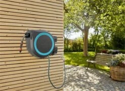 GARDENA - Wandslangenbox Slanghouder - RollUp M/L - 25 Meter - Ø 13 Mm 21 GARDENA - Wandslangenbox Slanghouder - RollUp M/L - 25 Meter - Ø 13 Mm -Camping Series Winkel 1200x877