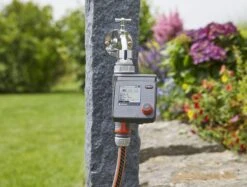 GARDENA - Select Computer Besproeiingscomputer - 3 Besproeiingen Per Dag -Camping Series Winkel 1200x909 2