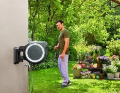 GARDENA Wandslangenbox Rollup XL - 35 Meter - Ø 13 Mm -Camping Series Winkel 1200x926 3