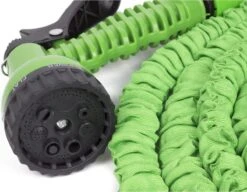 Benson - Tuinslang - Fexibel - 10 Meter - Tuinslang Met Koppeling - Spuitpistool - Groen -Camping Series Winkel 1200x934