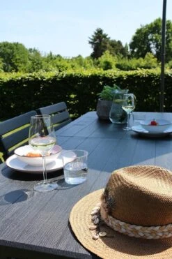 ERRO Vouwtafel - Houtlook - 180x74cm - Zwart -Camping Series Winkel 800x1200 4