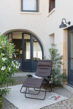 Lafuma RSX Clip Air Comfort - Relaxstoel - Verstelbaar - Inklapbaar- Zero Gravity - Taupe 22 Lafuma RSX Clip Air Comfort - Relaxstoel - Verstelbaar - Inklapbaar- Zero Gravity - Taupe -Camping Series Winkel 800x1200 8